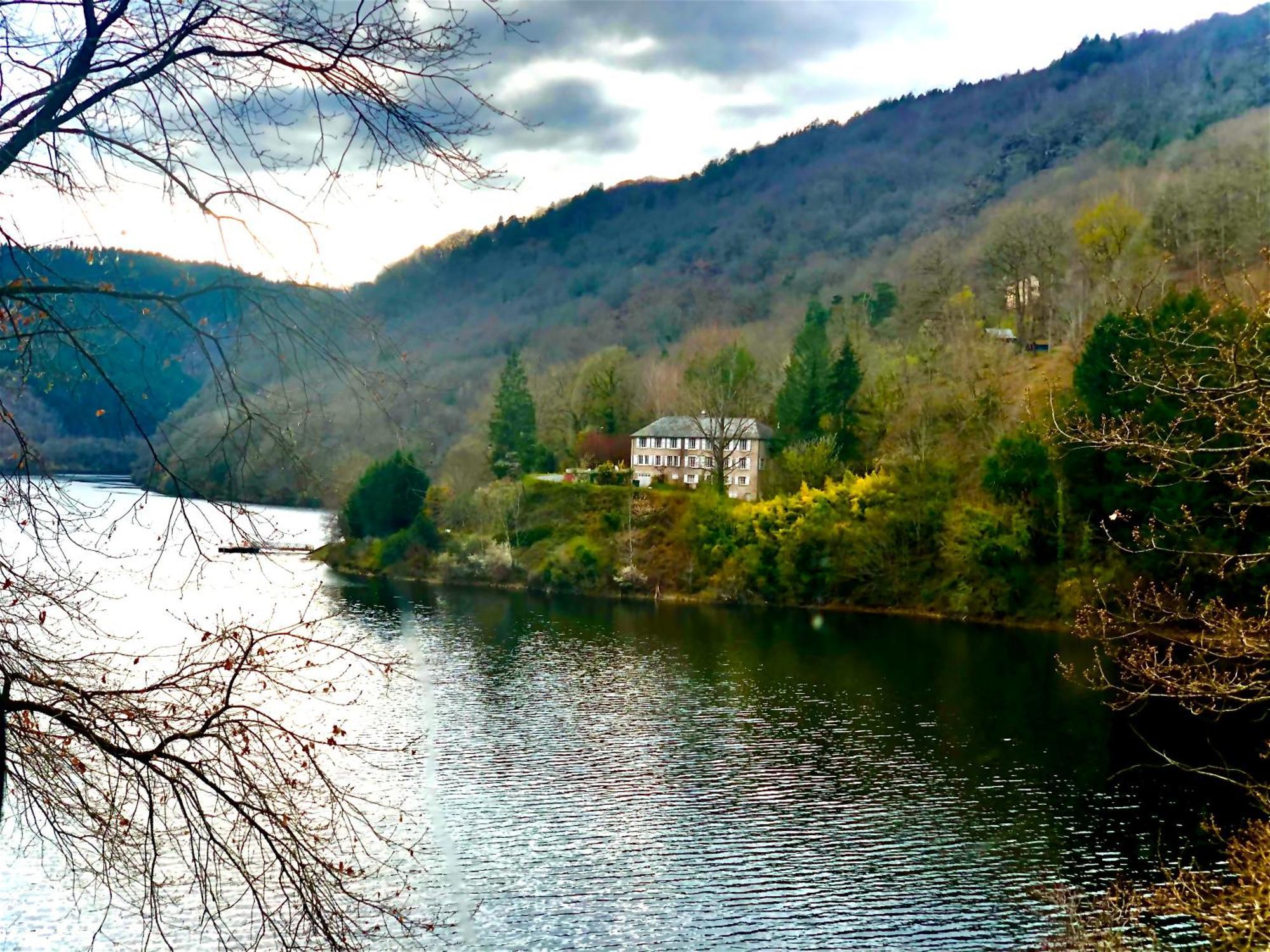 Le Chambon, Chambres D'Hotes Saint-Merd-de-Lapleau Exteriör bild